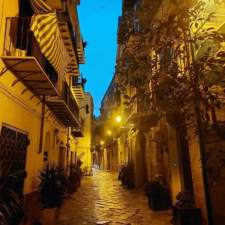 Guest House Palermo Massimo 23 Exterior photo
